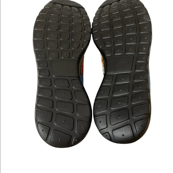 YES WE VIBE Lotus/Mandala Sneakers - Picture 7 of 7